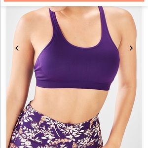 Fabletics Intimates & Sleepwear - New Fabletics Connar Strappy sports bra large Fabletics Intimates & Sleepwear - New Fabletics Connar Strappy sports bra large